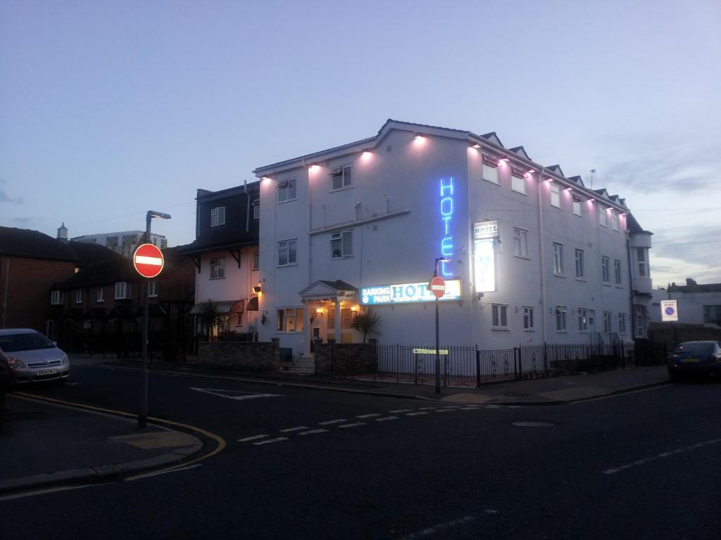 Barking Park Hotel Exteriér fotografie